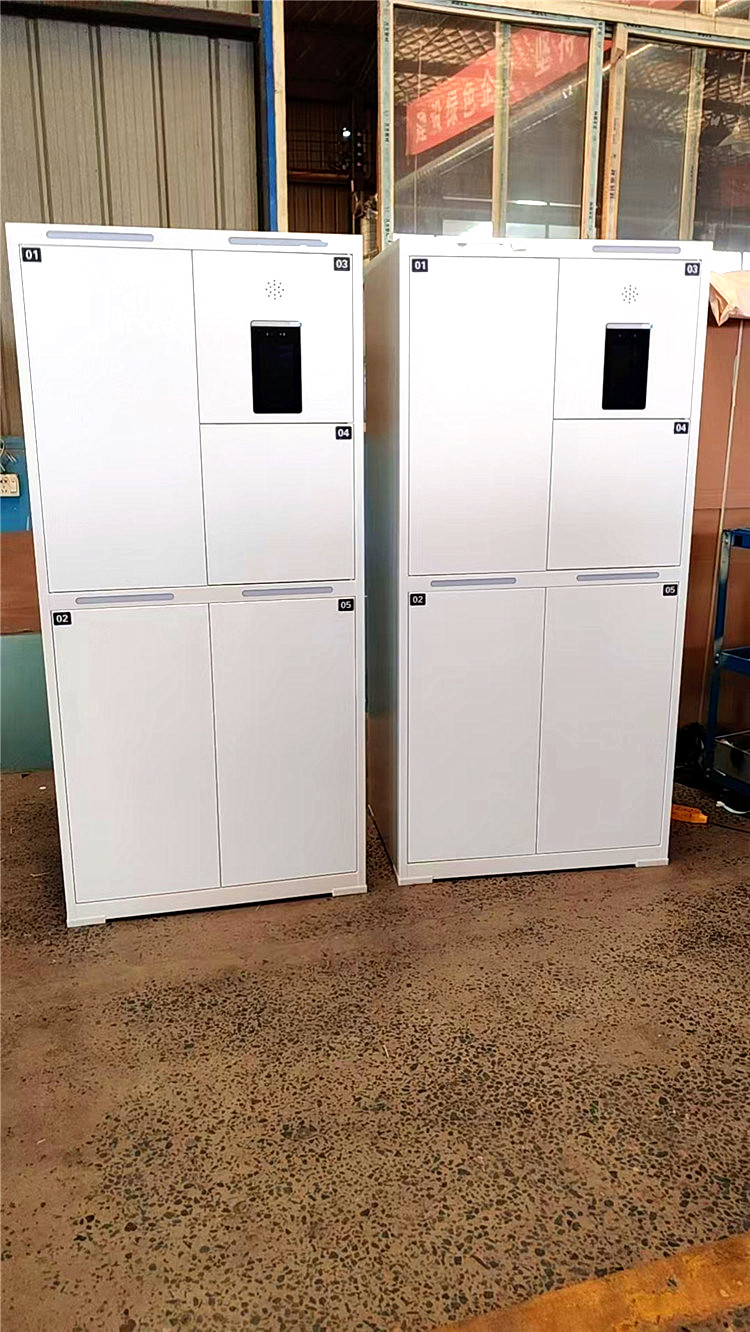 潮汕机场出入境边防检查站寄存柜